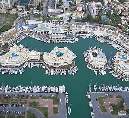 Apartamento, Paradise Sun Beach In Marina ベナルマデナ エクステリア 写真