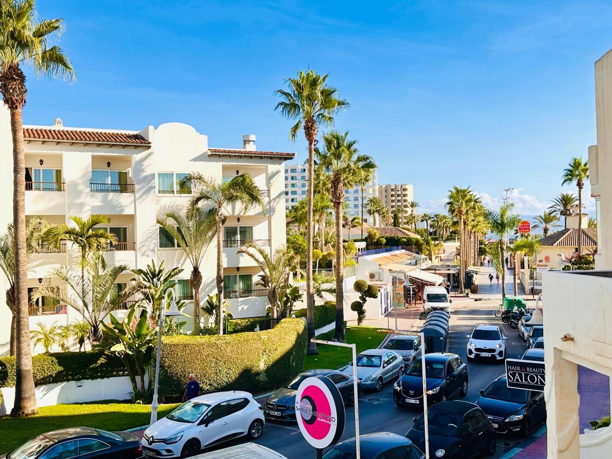 Apartamento, Paradise Sun Beach In Marina ベナルマデナ エクステリア 写真